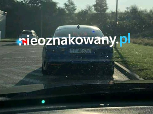 Nieoznakowany radiowóz Kia Stinger